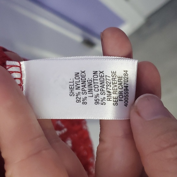 Candies Criss Cross Lace Top, Juniors Small, Bright Red- no flaws/snags visible - Picture 6 of 9